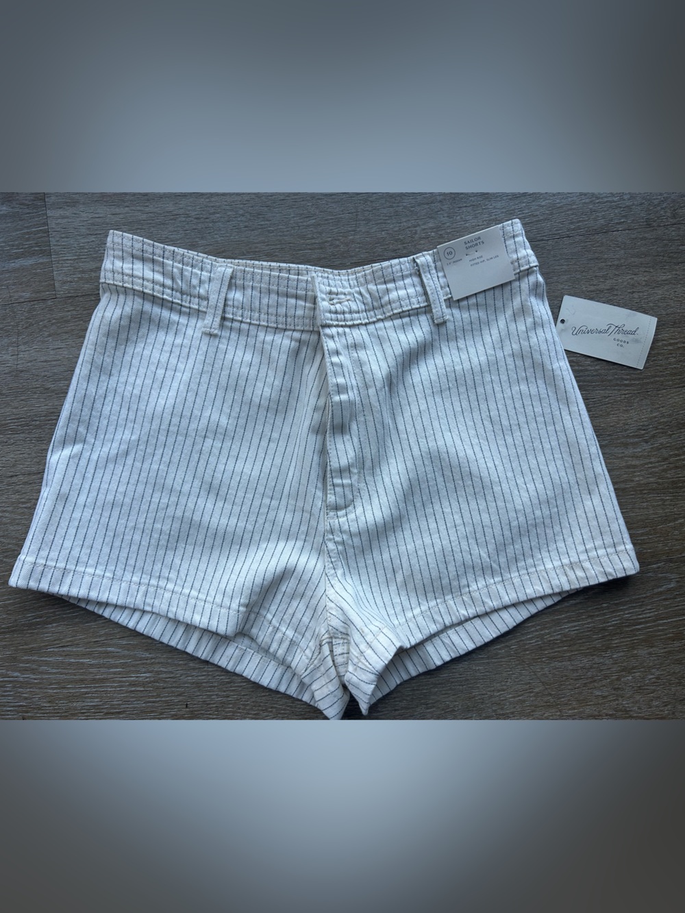 NWT Universal Thread Sailor High Rise Shorts Women’s  Pinstripe Cotton Shorts 10